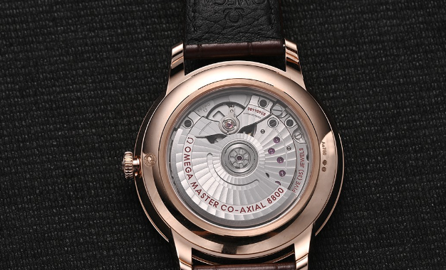 欧米茄第三代碟飞系列优雅手表：一个有态度的腕表（图）