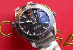 欧米茄表盘生锈是什么原因